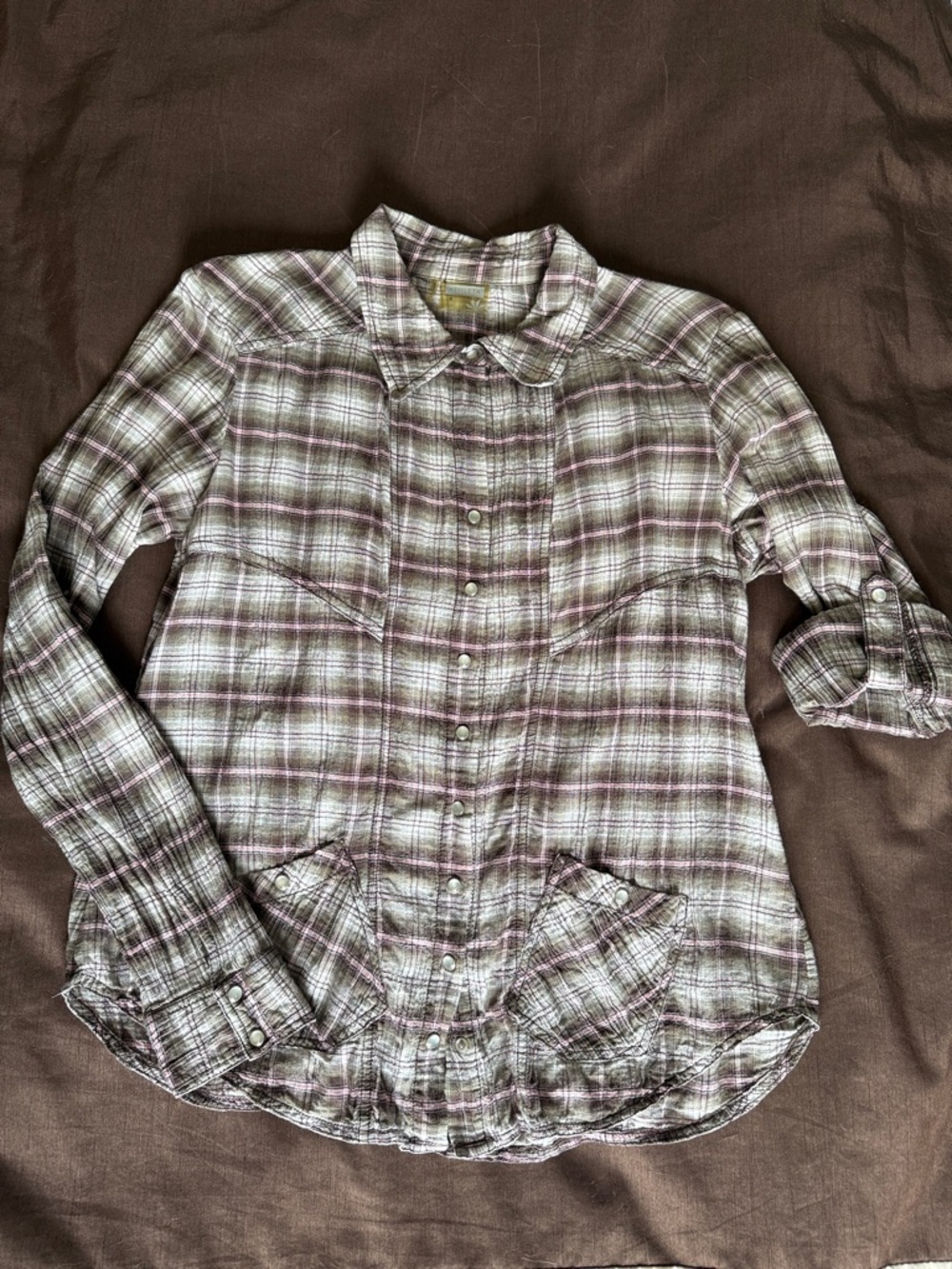 Athleta Women’s Plaid Button-Down Shirt in dark brown & pink